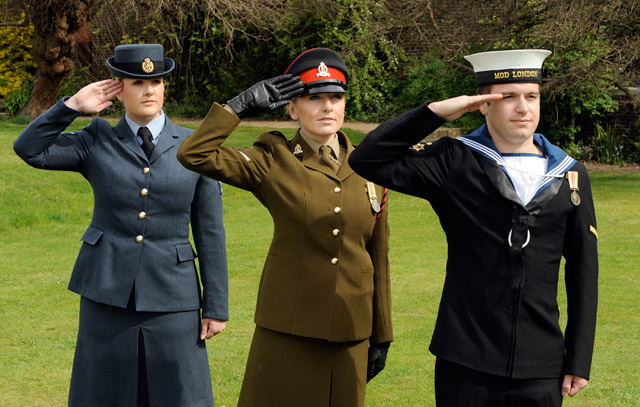 Armed forces personnel saluting. Photo: Sgt Andy Malthouse ABIPP/MOD