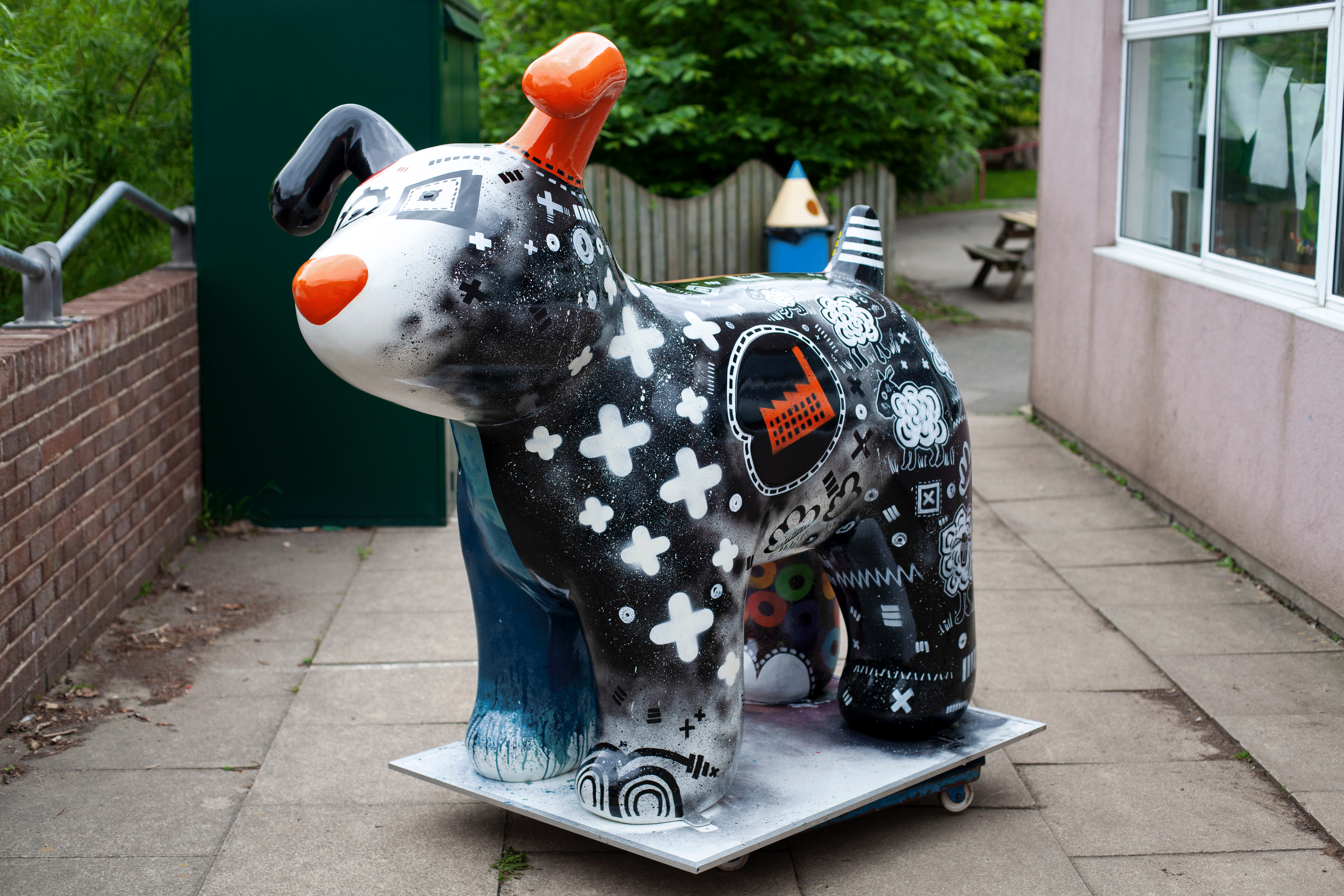 Two-Tone Textile Tilly