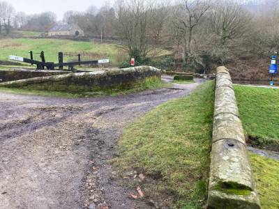 The access path before was muddy and uneven.