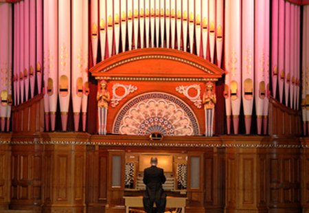 Organ at the town hall
